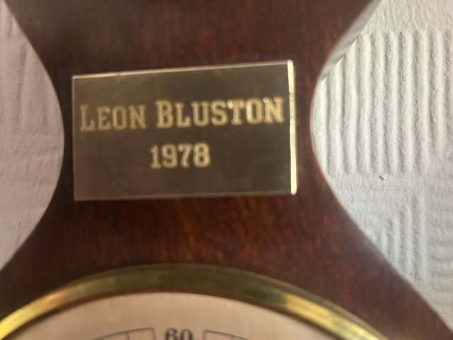 Brass plate on the barometer reading Leon Bluston 1978